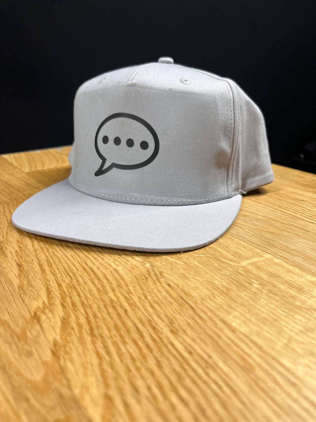 SPEECHLESS LOGO CAP