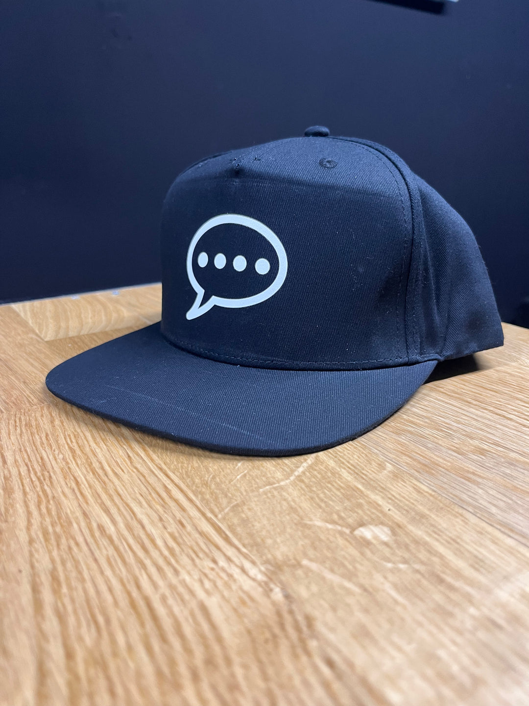 SPEECHLESS LOGO CAP